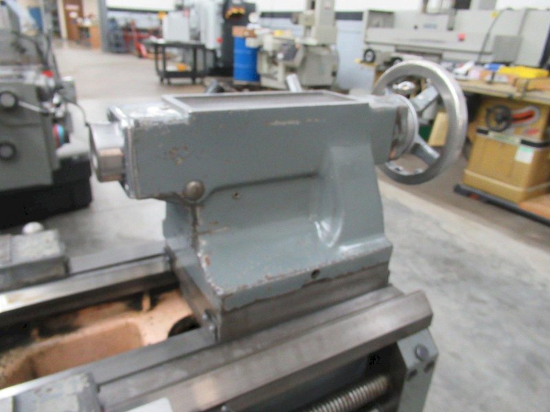 Mori Seiki MS-850 Engine Lathe, 17" X 33", Threading, 3-Jaw Chuck, Quick-Change Toolpost