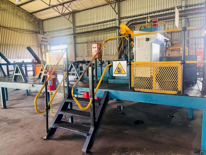 850 Ton Fielding &amp; Platt Aluminum Extrusion Press (14648)