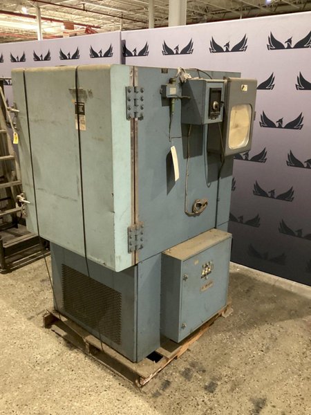 TENNEY 14 ENVIRONMENTAL CHAMBER OVEN W/ BRISTOL RECORDER USED
