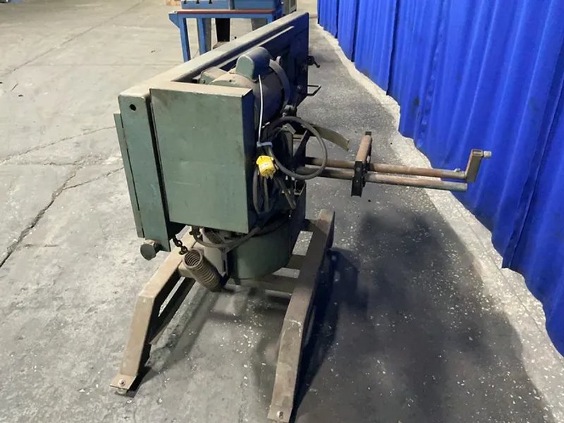 Ellis 11”x27” Horizontal Mitre Band Saw - 1800
