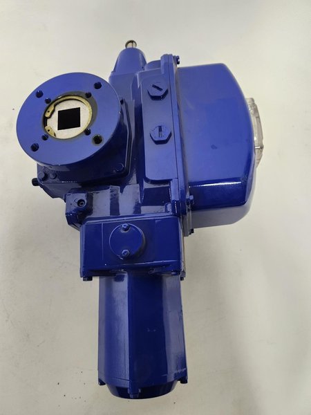 BERNARD WELDING PN: AH025-4AC4A50NS ELECTRIC ACTUATOR NNB