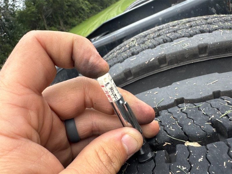 2019 International LT625 3HSDZAPR0KN125888
