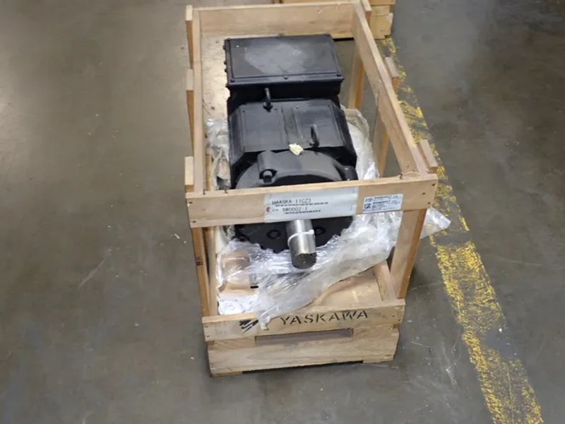 Yaskawa Ac Spindle Motor  - Uaaska-11cz3
