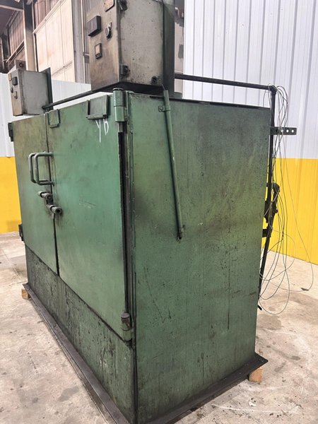1998 DAYTON DUAL ZONE GAS POWERED PRE-HEAT DIE OVEN, WITH DIGITAL TEMP CONTROLLER: STOCK #20215