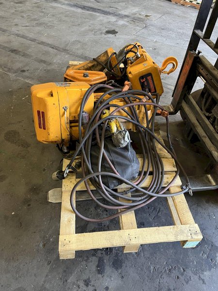 3 TON HARRINGTON ELECTRIC CHAIN HOIST: YOBRO  #23290
