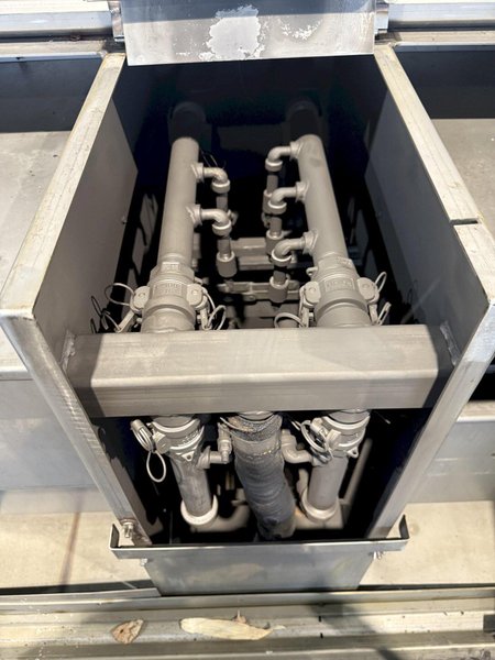 9" X 192" RANSOHOFF LEANVEYOR FOUR STAGE (WASH/RINSE/RINSE/BLOW OFF) WASHER. STOCK # 1113425.