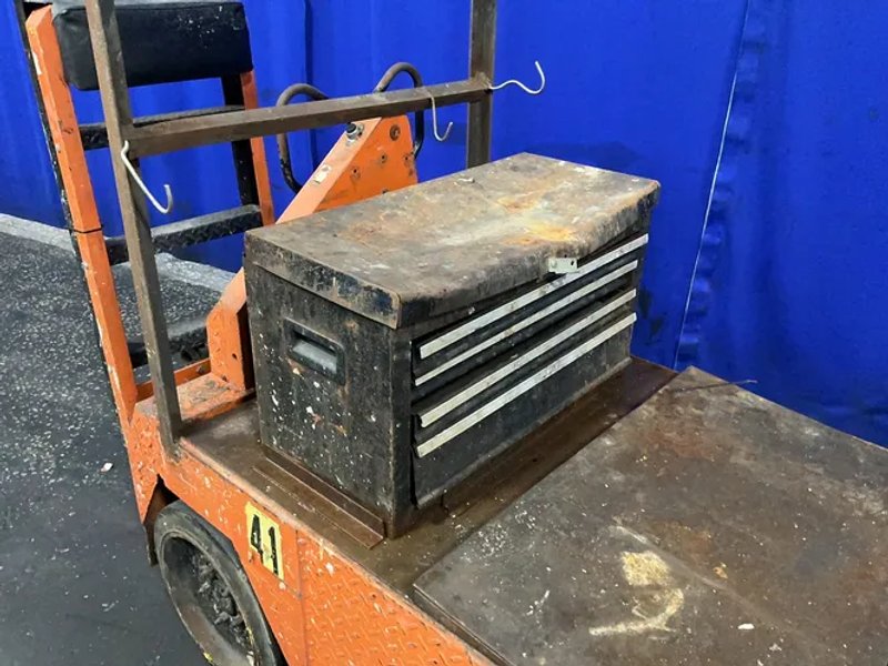 Taylor-dunn 1700 Lbs Order Picker Cart - Sc1-75