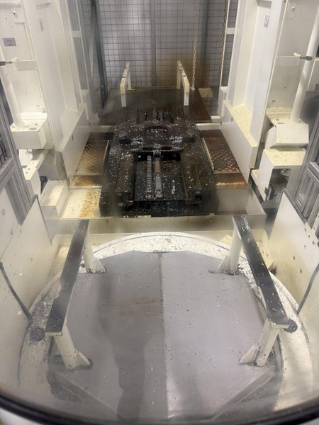 2014 Used Makino MMC2 with (3) Makino a61nx - 30 Station Pallet Pool FMS For Sale