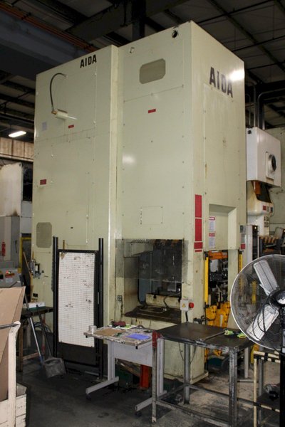 630 TON AIDA KNUCKLE JOINT PRESS