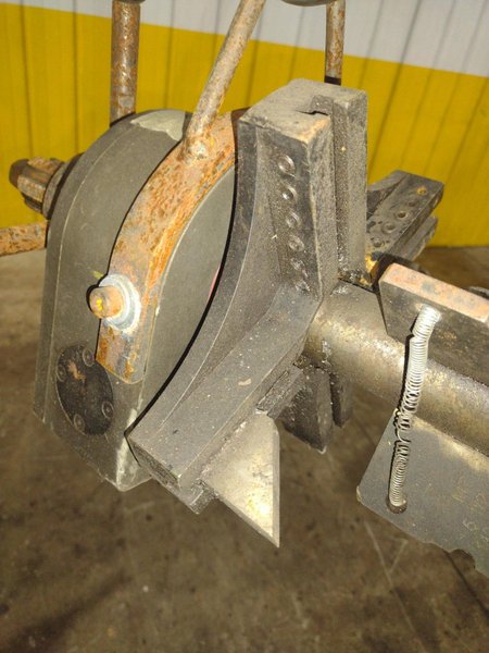 H&amp;S TOOL SMALL FIELD PIPE BEVELING MACHINE: YOBRO #24079