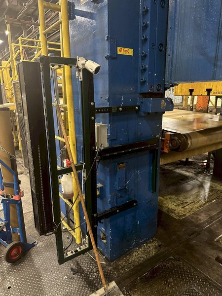400 TON FUKUI MFE-400B-4000-2500 4 POINT BLANKING PRESS. STOCK # 1162523