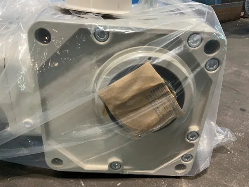 Sumitomo Heavy Industries, Inc.  5 Hp  Gear Drive - Rnym5-1633-b-25