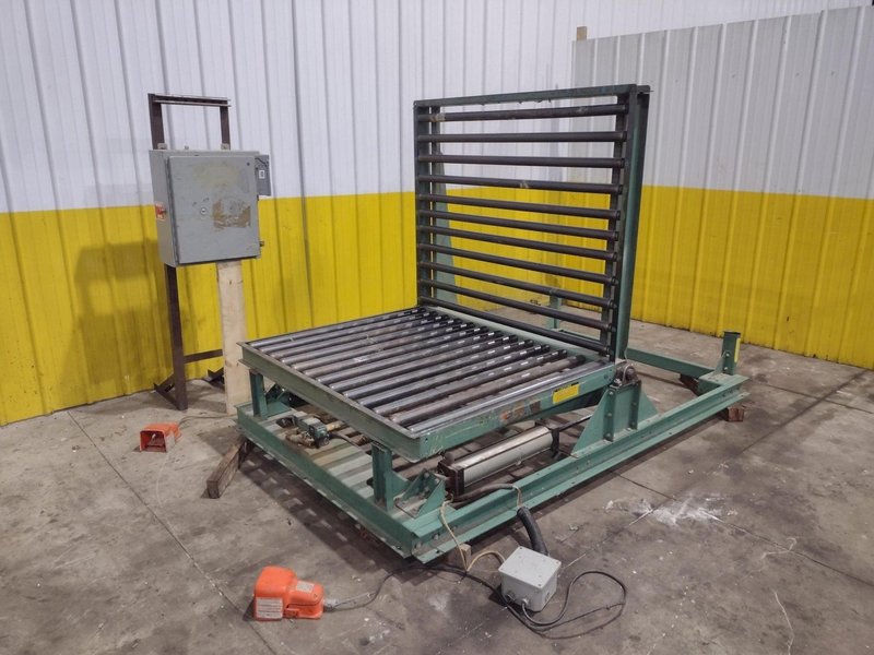 60" x 48" ROACH LIFT &amp; TILT UPENDER / TABLE WITH ROLLER CONVEYOR, 115 VOLT &amp; AIR: YOBRO #24709