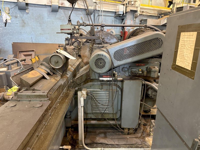 16" x 120" CINCINNATI Plain Cylindrical Grinder