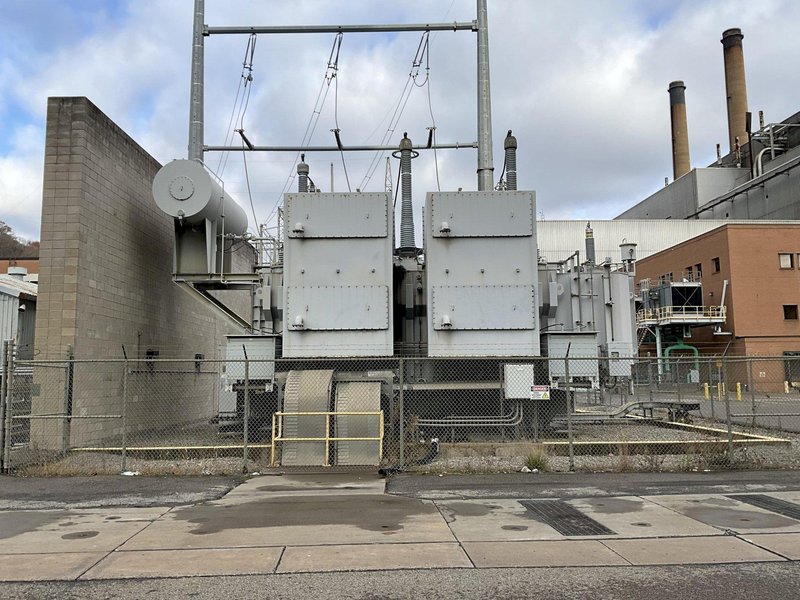 #3 cranker (not available now) HICO Three Phase Shell Form Transformer, Rated Capacity  81000/108000/135000 KVA, 345000 HV, 13800 XV, 13800 LV, Class ONAN/ONAF1/ONAF2