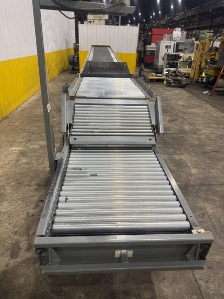 64 FT X 35" ROACH MODEL #TL2 TRUCKLOADER TWO-STAGE POWERED TELESCOPING ROLLER CONVEYOR: YOBRO #25707