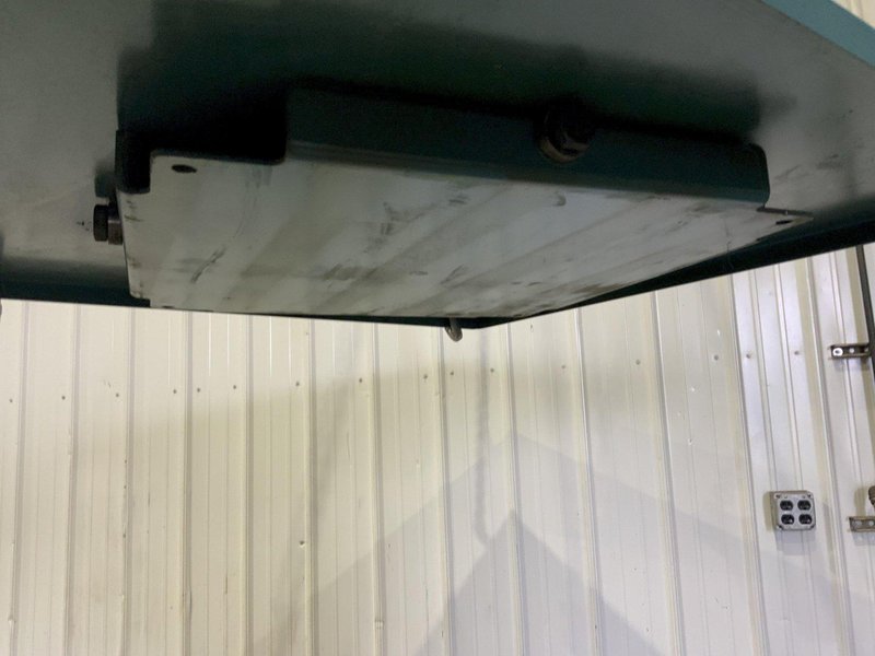 2000 LB ADVANCE LIFTS NON POWERED ROTARY TABLE: STOCK #80701