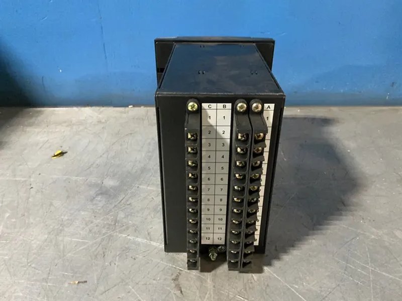 General Electric  10 Watts  Digital Energy Multilin  - Mifiipa55e00hi00