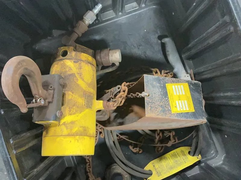 Budgit 1000 Lbs Air Hoist - Bahc5045