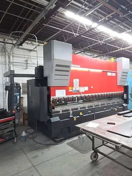 Amada 243 Ton Hrb 2204 Press Brake - Hrb2204
