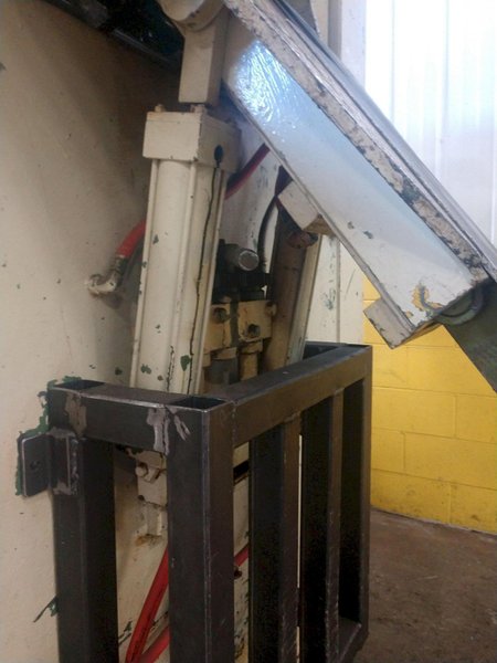 30" X .125" LITTELL MODEL #632D-7PD POWERED STRIP STRAIGHTENER WITH PEELER: STOCK 14128