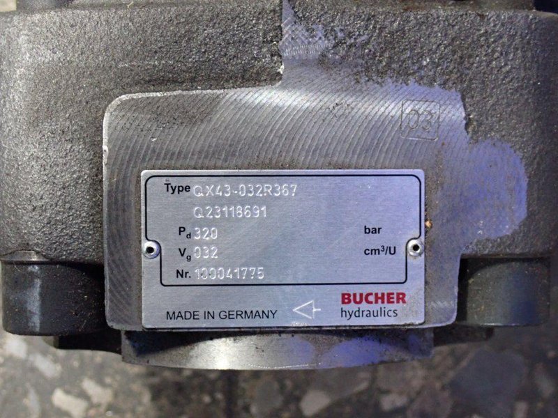 Bucher Hydraulics 320 Bar Internal Gear Pump - Qx43-032r367
