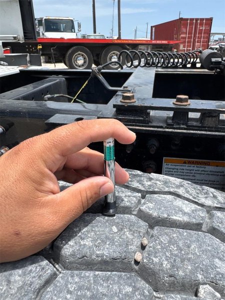 2022 Volvo VNL64T 760 4V4NC9EH9NN602667