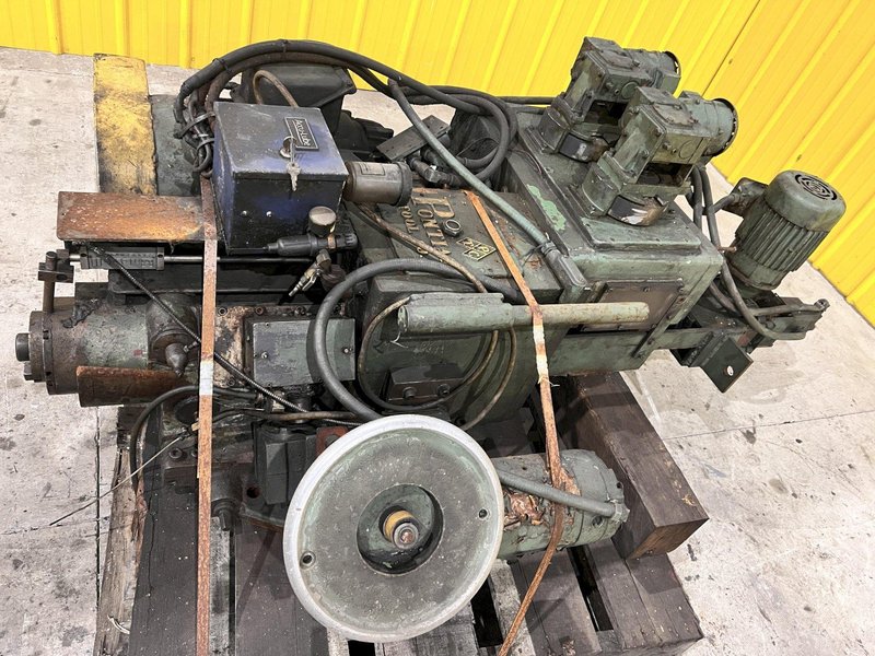 30 HP &amp; 50 TAPER PONTIAC VERTICAL MILLING HEAD: STOCK #13208