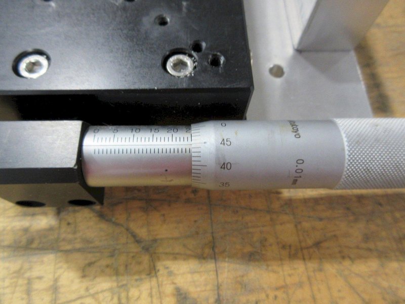 Precision 4.5" x 4.5" Single Axis Stage with Mitutoyo 0-50mm Micrometer, (3) Fiber Optic Light Sources, (2) Light Rings- Auction Item