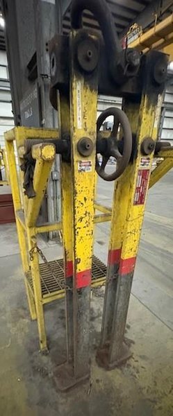 10 TON GREAT LAKES COIL VERTICAL ID GRAB STOCK# 4177