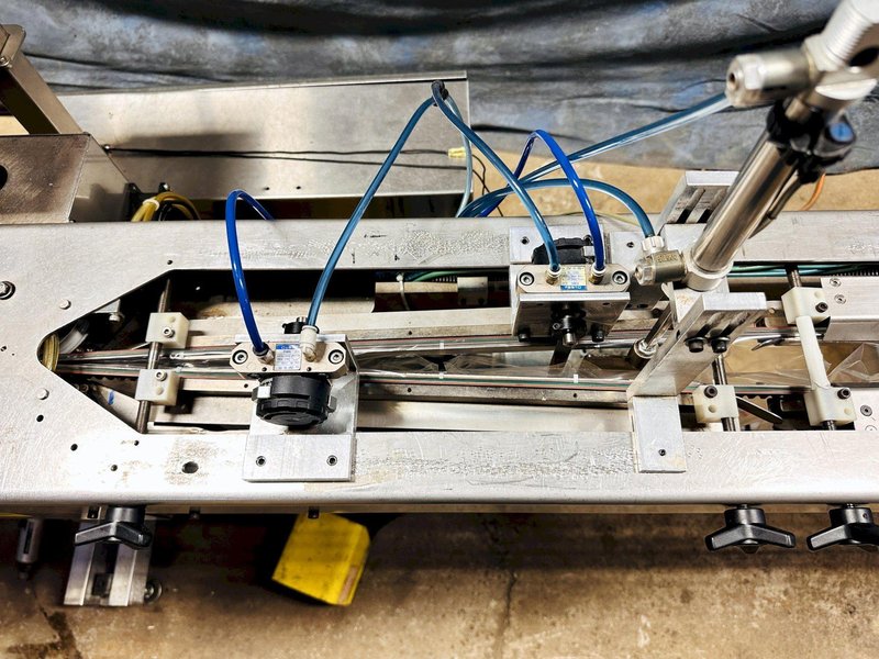Automated Packaging Systems | Autobag SPrint 60” SidePouch Bagger
