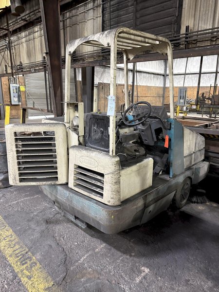 Tennant model 383 floor sweeper s/n 383-5005 not in service