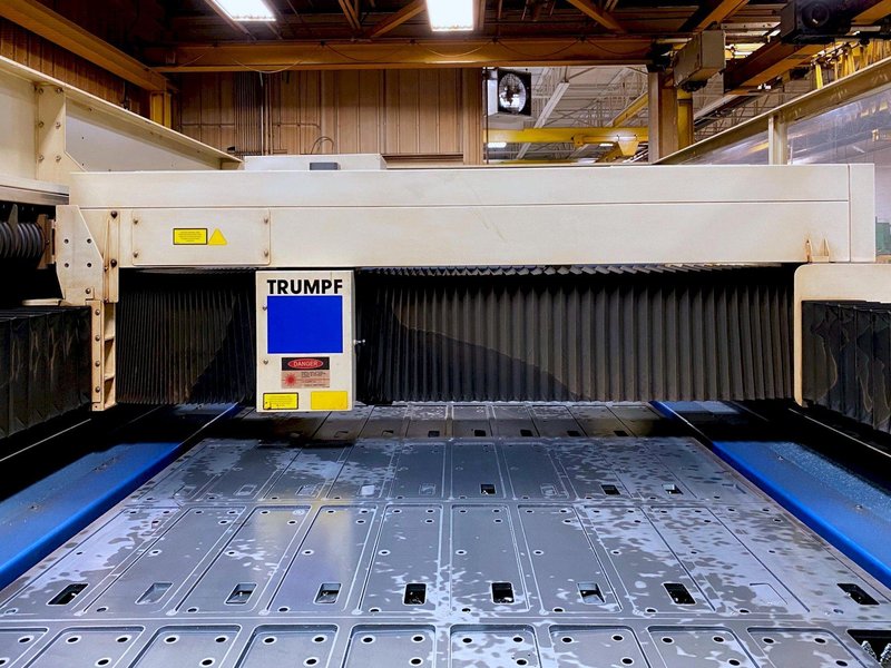 Trumpf TruLaser 3030 (2006) 4,000 Watt CO2 Laser