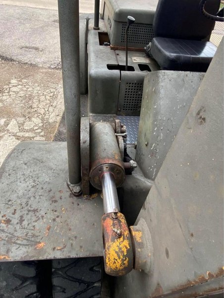 15,000lbs hyster pneumatic fork truck #3379