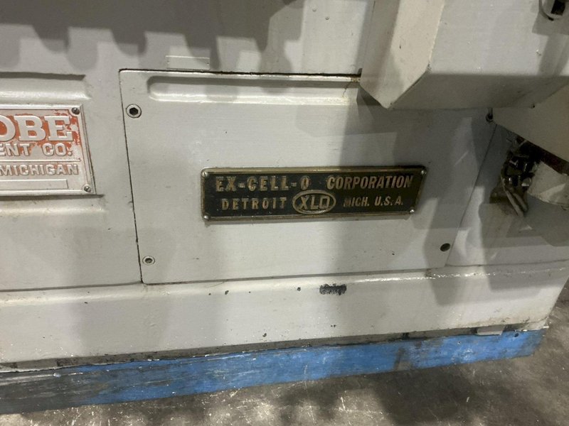 EX-CELL-O PRECISION THREAD GRINDER W/ TOOLING: YOBRO #26470