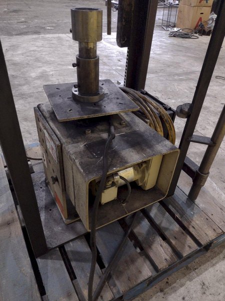 500 LB PANDJIRIS MODEL ALPHA 5-3 WELDING POSITIONER, 115 VOLT: STOCK #23361