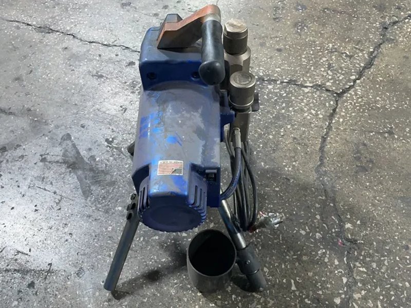 Graco Paint Sprayer - Nova 390