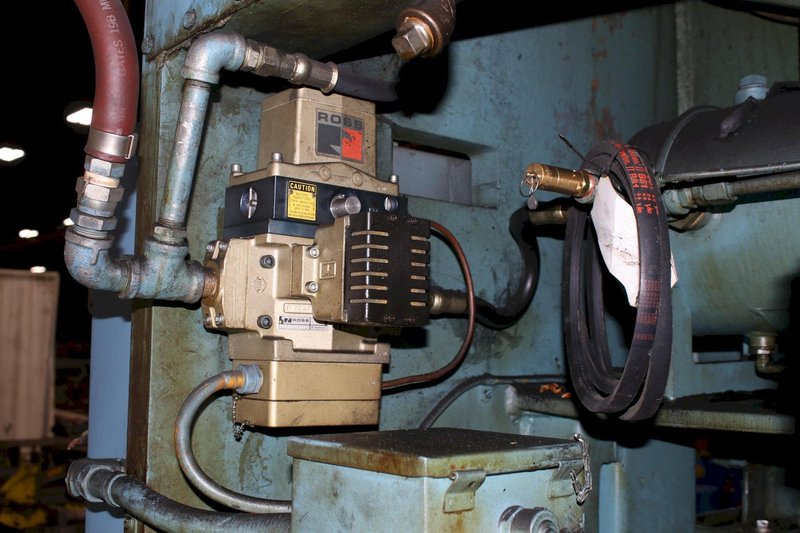 75 TON NIAGARA MODEL #E-75 OBI PRESS: STOCK #75877