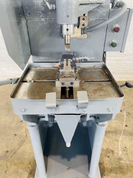 15 TON HANNIFIN #F-50 HYDRAULIC C-FRAME PRESS: STOCK #10464