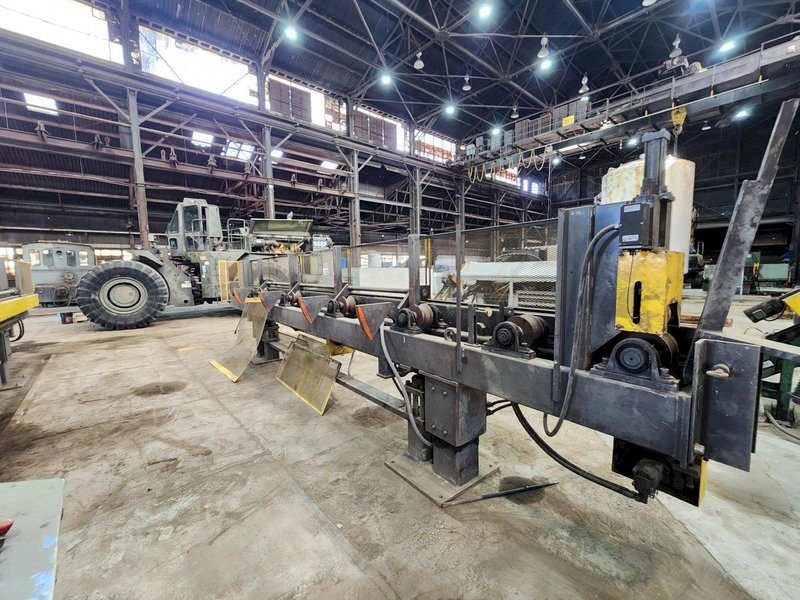 5" AMD MODEL #530-2230 AUTOMATIC HYDRAULIC BAR &amp; BILLET SHEAR WITH 20' AUTO FEED: YOBRO #24104