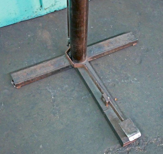 Chicago Pneumatic 9" Compression Riveter, CP-0351