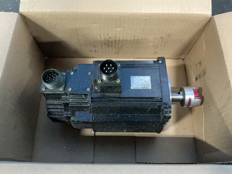 Yaskawa Electric 1500 Rpm Ac Servo Motor - Sgmg-13a2abc
