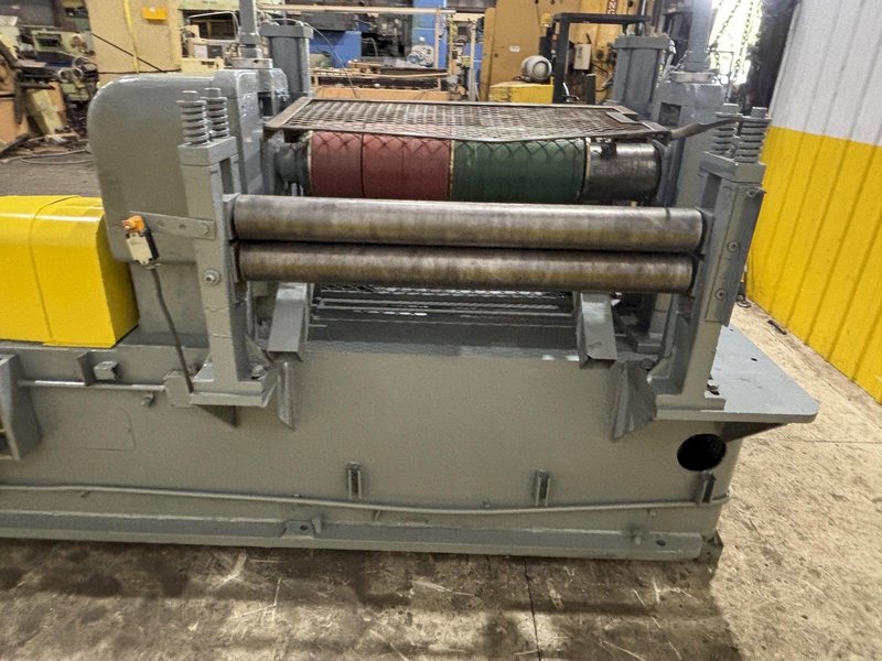 36”  YODER MODEL #M3 POWERED SLITTING HEAD w/ POWERED FEED &amp; HOLD DOWN ROLLS : STOCK #22953