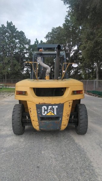 24,900 lb Caterpillar P26500 Diesel Forklift, 2007