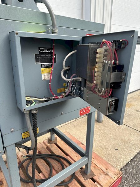 COMPLETE SHRINK PACKAGING SYSTEM Eastey EP2028TK L-Bar and Shanklin T-6XL Heat Shrink Tunnel
