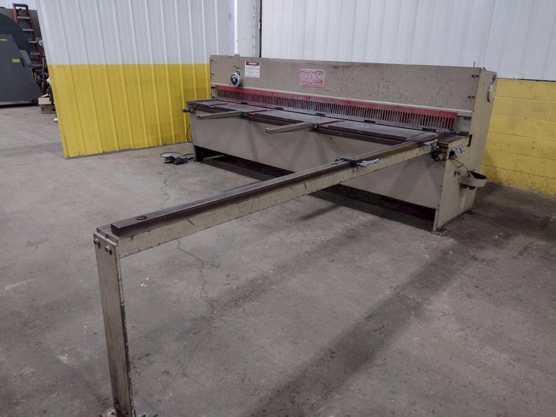 10' X 10 GA CHICAGO MODEL #UA10-135 HYDRAULIC SHEAR: STOCK #17508