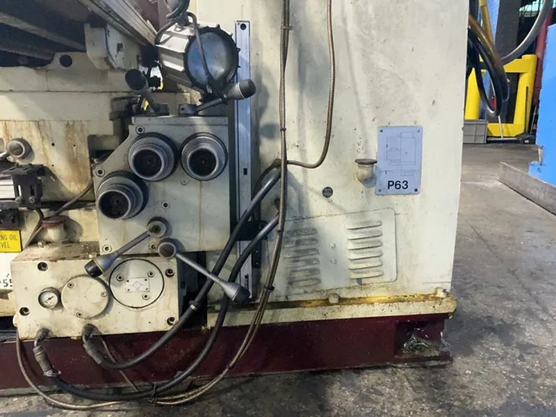 Cincinnati Milacron 14” X 59.5” Horizontal Mill - 00s55