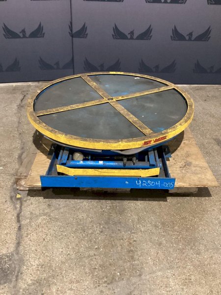 BISHAMON EZ-30 SELF LEVELING LIFTER TABLE USED