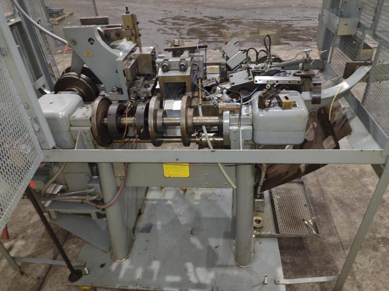 US BAIRD MODEL #RWI WIRE FORMING FOURSLIDE MACHINE: YOBRO #24440