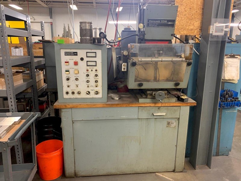 30 AMP HANSVEDT SM-150 B RAM TYPE EDM MACHINE